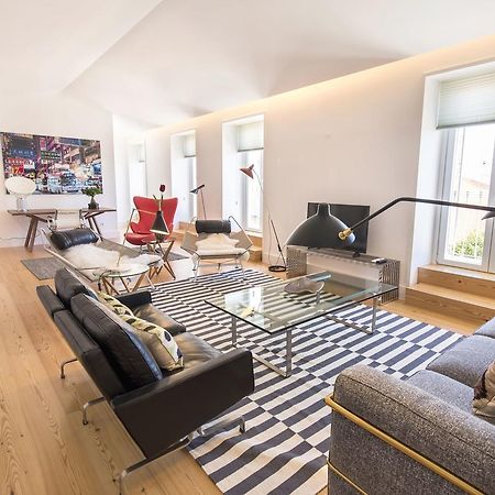 Lovelystay - Luxury Oasis In Bairro Alto Lisbon Exterior photo