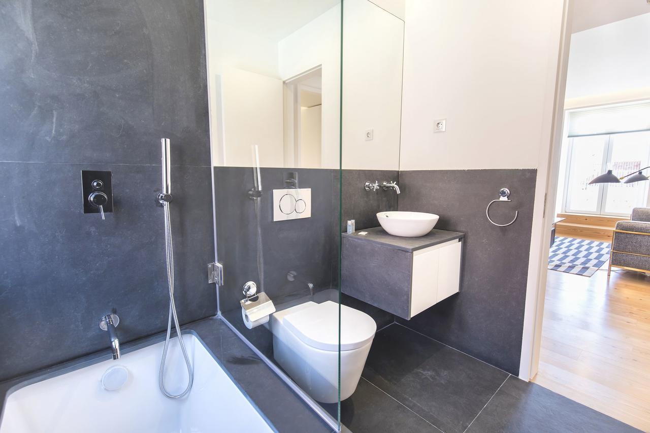 Lovelystay - Luxury Oasis In Bairro Alto Lisbon Exterior photo